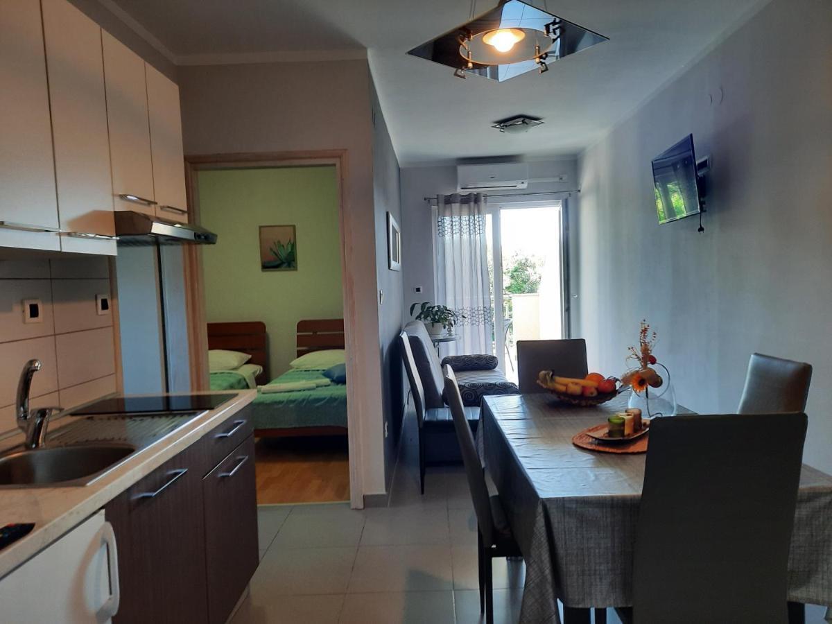 Apartmani Ivica Krk Town Eksteriør bilde